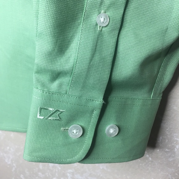 🎁 New Cutter & Buck Disney Shirt - Picture 7 of 8